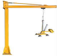 Grue de levage pour le chargement et le déchargement de verre isolant, adaptée aux panneaux de verre, de marbre et de bois.