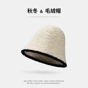 Gorro de Pescador de Felpa Estilo Coreano para Mujer, Cálido para Invierno, con Orejeras - Product Image 4