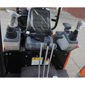 Mini Escavatore Multifunzionale per Scavi in Frutteti, Serre Agricole, Lavori di Terra e Frantumazione - Escavatore Cingolato Compatto - Product Image 6
