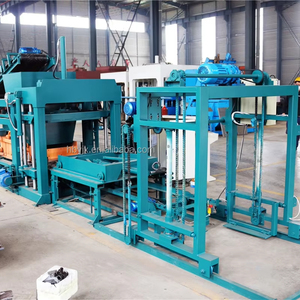 Los últimos productos <span class=keywords><strong>en</strong></span> el mercado Pequeña inversión Gran ganancia Maquinaria de fabricación de ladrillos QT 4-18 Máquina de fabricación de ladrillos - Product Image 1