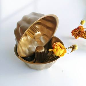 Offre Spéciale 4 pouces champagne or carbone antiadhésif en mousseline <span class=keywords><strong>de</strong></span> soie moule à gâteau cannelé Tube <span class=keywords><strong>Pan</strong></span> pour la maison outils <span class=keywords><strong>de</strong></span> cuisson - Product Image 4