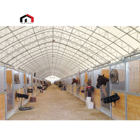 Abri pour bétail moderne en panneaux sandwich en acier 4mx4m, abri portable pour bovins, chèvres, animaux de ferme, chevaux, chiens, moutons, imperméable et résistant aux UV