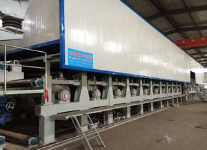 Máquina Profesional para Papel Kraft/Fluting/Cartón de Alta Velocidad Qinyang XINGHUA, Proyecto Llave en Mano, Bomba, PLC, Rodamiento, Caja de Cambios, Motor - Product Image 3