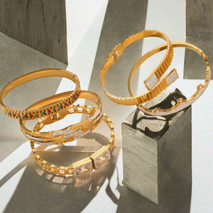 Brazalete de Acero Inoxidable con Baño de Oro, Diseño Geométrico, con Circonitas Blancas Huecas de Alta Gama, para Mujer, Moderno, para Fiestas - Product Image 3