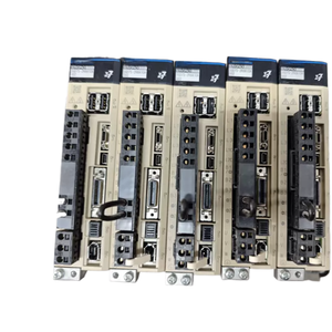 Servoaccionamiento de Alto Rendimiento SGD7S 2R8A10A002 SGD7S 5R5A10A002, Amplificador Servo Industrial para un Control de Movimiento y Posicionamiento Precisos - Product Image 2