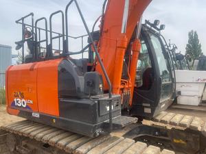 Offre Spéciale Japon utilisé Hitachi ZX130 Mini pelle sur chenilles 2019 modèle de pompe à moteur à moment de charge élevée 1 an de garantie à vendre - Product Image 4