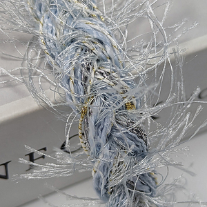 ริบบิ้นลายก้างปลาแบบเป็นมิตรต่อสิ่งแวดล้อมปี 2026 ขนาด <span class=keywords><strong>1</strong></span>.3 ซม. ทอมือจากโพลีเอสเตอร์/ผ้าฝ้าย พร้อมด้วยด้ายสีทองและสีเงินสำหรับตกแต่งเสื้อผ้า - Product Image 3