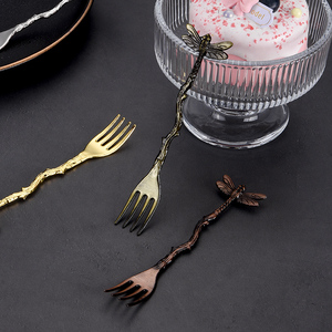 Set di Forchette Mini Libellula di Lusso in Lega di Zinco da 4,4 Pollici per Casa, Ristorante, Hotel, Forchette per Escargot, <span class=keywords><strong>Pasticceria</strong></span> e Lumache - Product Image 5