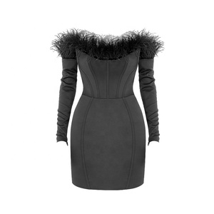 Robe de soirée moulante à manches longues, Corset Sexy de couleur noire avec épaules dénudées, plumes, personnalisée, nouvelle collection - Product Image 4