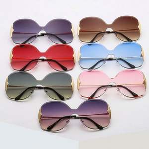 Lunettes de soleil pour femmes tendance vintage 2020, verres dégradés, UV400, sans monture, surdimensionnées - Product Image 6