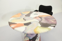 Table basse personnalisée de style scandinave pouf élégant peint à la main avec vivacité colorée divertissement à domicile salon