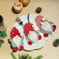 Adorables décorations de table de Noël en forme de gnome, mini Tomte Nisse en polyester, porte-couverts, chapeau tricoté rouge, sacs à couverts