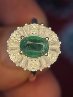Bague de fiançailles et d'anniversaire en argent sterling 925 avec pierre précieuse verte élégante taille émeraude de 1,4 carat sertie en canal, effet éclatant