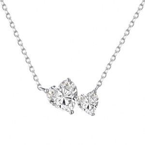 Elegante Collar con Colgante de Doble Corazón de Plata de Ley Hipoalergénica, Sin Deslustre, con Diamante Creado en Laboratorio, Moissanita y Circonita 5A de Dylam - Product Image 1