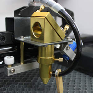 जूलोंग 4040 Co2 लेजर उत्कीर्णन/काटने मशीन 60w/40w पानी-ठंडा स्वचालित उच्च सुरक्षा ऊर्जा बचत समायोज्य मोटाई 1 - Product Image 6