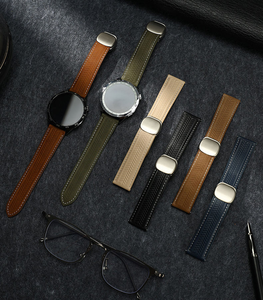 Nouveau <span class=keywords><strong>bracelet</strong></span> de <span class=keywords><strong>montre</strong></span> en <span class=keywords><strong>cuir</strong></span> véritable de qualité supérieure pour Apple Watch 11/10, <span class=keywords><strong>bracelet</strong></span> étanche 22/20/18 mm, fermoir magnétique pliable, <span class=keywords><strong>bracelet</strong></span> tendance - Product Image 5