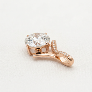 จี้เพชรเม็ดเดี่ยวแบบสั่งทำพิเศษสำหรับผู้หญิง ทองคำแท้ 14k เพชรเพาะเลี้ยง F-VVS2 งานแฮนด์เมด เครื่องประดับเพชรทองคำคุณภาพสูงสำหรับเธอ - Product Image 1
