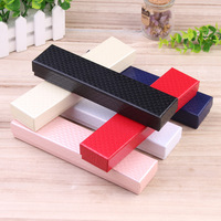 Kotak Hadiah Persegi Perhiasan Gelang Gantungan Kunci Fashion Motif Langit dan Bumi Bergaris Klasik 22X5X3cm