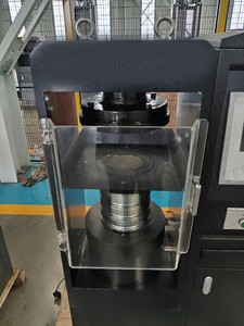 Machine d'essai de compression industrielle électronique automatique 2000/3000kN EN ASTM Classe 0.5 pour blocs de béton cubiques haute précision - Product Image 4