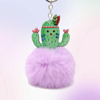 Vente en gros de caoutchoucs souples décoration de plantes porte-clés de voiture accessoires en forme de boule de fourrure porte-clés cactus gonflé en pvc personnalisé pour ornements