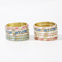 Bracelets vintage ethniques en alliage gravé, colorés, avec motifs floraux en relief et émail cloisonné