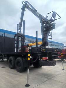 شاحنة رافعة لنقل الأخشاب 6*4 مع رافعة للغابات - Product Image 5