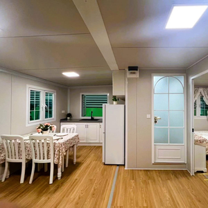 Casa Contenedor Expandible Ecológica con Energía Solar, Techo a Dos Aguas, Modular, Tipo Granny Flat, Mini Casa para Vivienda en Parques Escolares Australianos - Product Image 6