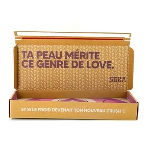 Boîte d'expédition en carton ondulé personnalisée avec bande détachable, logo imprimé et ruban adhésif <span class=keywords><strong>pour</strong></span> l'<span class=keywords><strong>emballage</strong></span> d'expédition e-commerce - Product Image 4