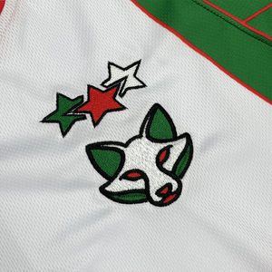 Maillot de football rétro personnalisé avec logo sublimé, respirant, séchage rapide, antibactérien, unisexe, 100% polyester, manches courtes, été, streetwear - Product Image 4