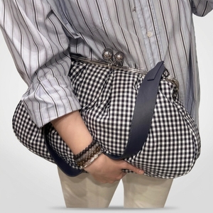 Bolso de Mano Tipo Clutch con Pliegues y Cierre de Broche, Diseño <span class=keywords><strong>Vichy</strong></span>, Gran Capacidad, para Llevar Bajo el Brazo o al Hombro, Correa Desmontable, OEM, ODM, Venta al Por Mayor - Product Image 1