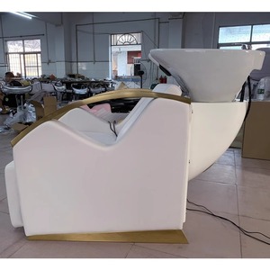 Chaise de lavage de cheveux blanche et or avec bac de lavage intégré, station de lavage pour salon de beauté et barbier - Product Image 5