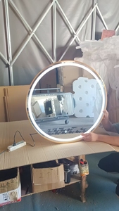 Hot Selling Modern Salon Furniture Barbershop Beauty Salon Circular Glass Mirror LED Lights Durable Material Hairdressing - Product Image 6
