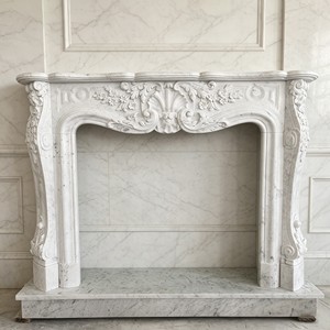 Cheminée autoportante européenne en marbre noir avec manteau de foyer en pierre et têtes de lions à la française pour salon - Product Image 6
