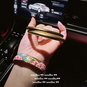 Bracciale Antico <span class=keywords><strong>Uruguay</strong></span> in Zircone con Design a Fiore di Pesco Dorato, Intagliato, Smaltato, con Gemma a Farfalla e Castone in Smalto, Stile Buddista - Product Image 5