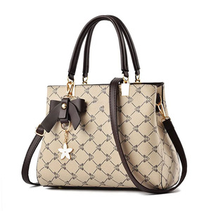 Venta al por Mayor Directa de Fábrica, Bolso de Mujer en Color Contrastante, Bolso de Hombro Cuadrado, Bolsos Tote de Alta Calidad para Mujer - Product Image 4