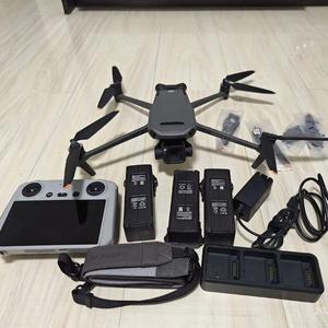 Cámara Usada Original Mavic 3 Classic 5.1K 50fps Transmisión de Imagen de 15 km Grabación de Video - Product Image 1