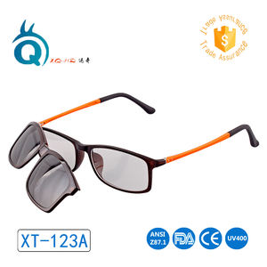 Futuro clásico TR90 gafas <span class=keywords><strong>de</strong></span> <span class=keywords><strong>sol</strong></span> espejo TAC lente CE magnética polarizada <span class=keywords><strong>Clip</strong></span> en gafas <span class=keywords><strong>de</strong></span> <span class=keywords><strong>sol</strong></span> - Product Image 3