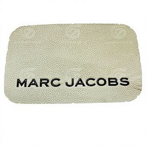 Parches Termoadhesivos de Vinilo Metálico de Alta Calidad con Logotipo de Silicona 3D Personalizado, Ecológico y Sin Níquel, para Coser en Prendas - Product Image 1