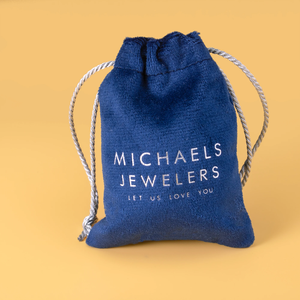 Bolsa de terciopelo suave azul oscuro de lujo personalizada con cordón, reciclable, para joyería, con logo. - Product Image 5