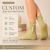 Chaussettes de yoga en coton personnalisées OEM, logo sur mesure, antidérapantes, pour la gym et le Pilates, chaussettes de Pilates à grip pour femme, pour l'exercice d'automne