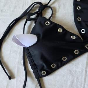 Ensemble de bikini sexy personnalisé pour femme <span class=keywords><strong>en</strong></span> Spandex/Nylon, avec clous, style bandeau, coupe coquine, <span class=keywords><strong>string</strong></span> taille haute, maillot de bain 2 pièces - Product Image 6