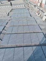 Dalles de granit gris en gros d'usine, pierre naturelle découpée sur mesure, pour murs, sols et pavés de voies d'accès pour projets extérieurs