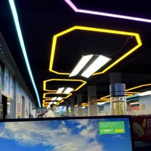 Table de <span class=keywords><strong>billard</strong></span> rectangulaire en aluminium personnalisable éclairage de périmètre de table de <span class=keywords><strong>billard</strong></span> linéaire à LED - Product Image 1