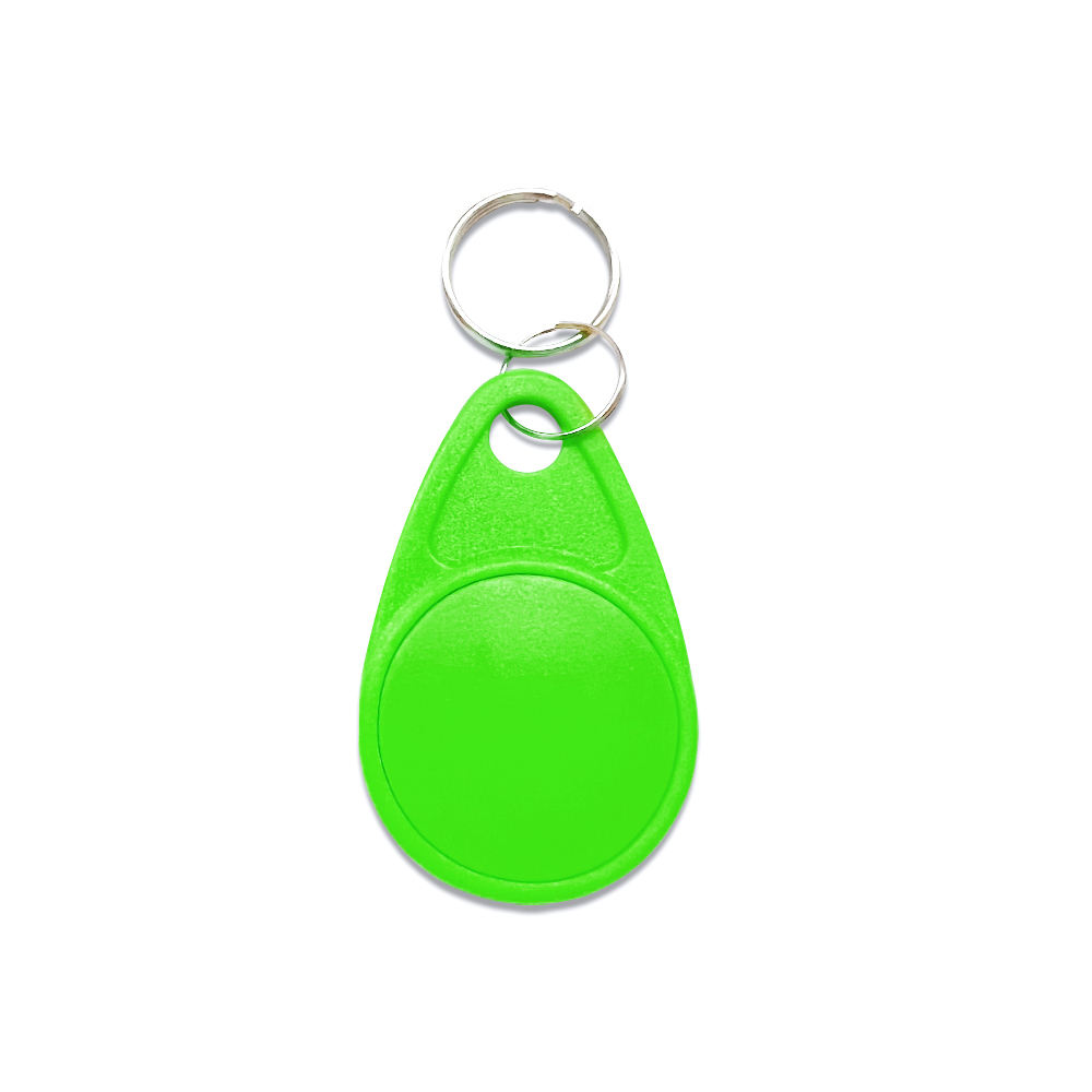 สีเขียว