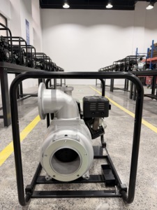 Bomba de Agua a Gasolina Estándar de 40 HP (Serie de Bombas con Motor de Gasolina), 15m de Altura de Elevación, Arranque Manual - Product Image 2