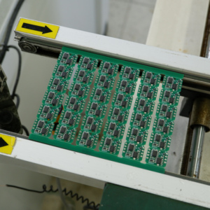 Servizi di Assemblaggio di Circuiti per Occhiali Intelligenti: Richiede la Fornitura di <span class=keywords><strong>Schemi</strong></span> PCB - Product Image 6