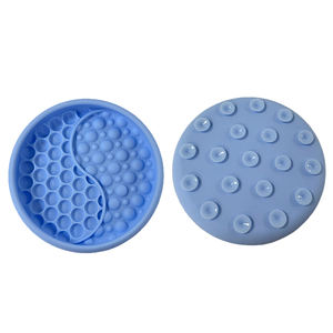 ZMaker 2025 Nuevo Plato de Silicona para Perros, Comedero Lento, Tapete para Lamer, Plato con Diseño de Panal, Comedero Lento para Perros, Plato para Comer Lentamente - Product Image 4