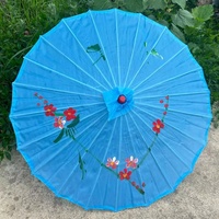 Parapluie en soie traditionnel chinois coloré en gros pour les souvenirs touristiques et les cadeaux publicitaires