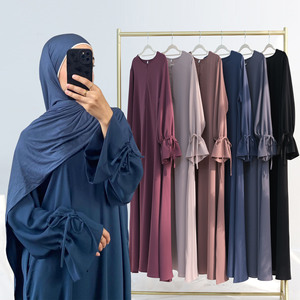 2025 Nida modesto modesto <span class=keywords><strong>abbigliamento</strong></span> <span class=keywords><strong>islamico</strong></span> donna donna <span class=keywords><strong>abbigliamento</strong></span> chiuso Abaya maniche a balza grande orlo autunno stagione poliestere - Product Image 2