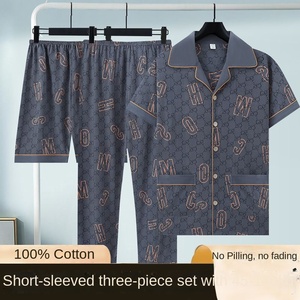 Fornitore di pigiami Casual da <span class=keywords><strong>uomo</strong></span> in tre pezzi 100% <span class=keywords><strong>cotone</strong></span> traspirante Set primavera estate <span class=keywords><strong>pantaloni</strong></span> a maniche corte sottili pantaloncini da casa vestiti di filato - Product Image 6